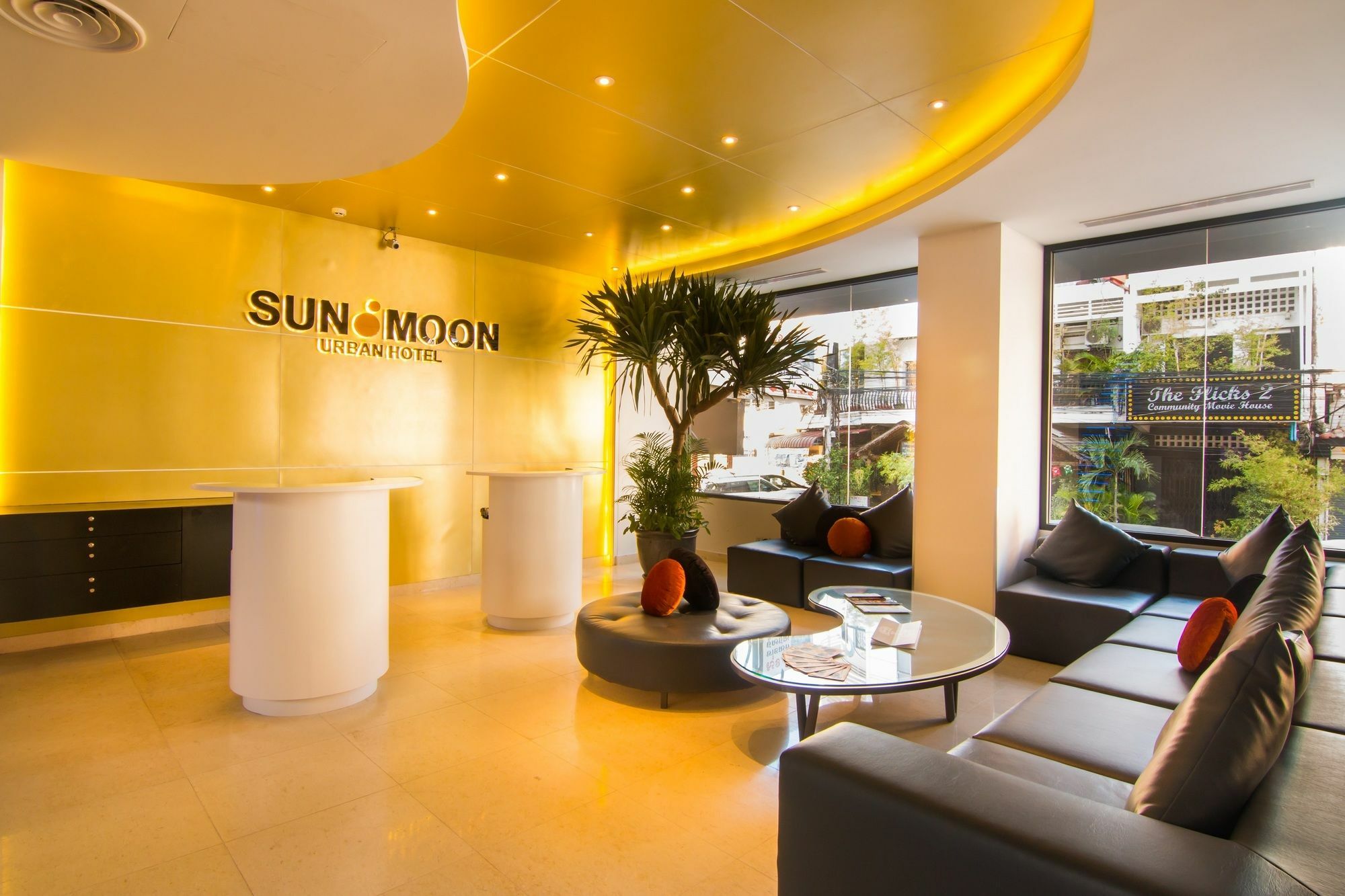 Sun & Moon, Urban Hotel Πνομ Πενχ Εξωτερικό φωτογραφία